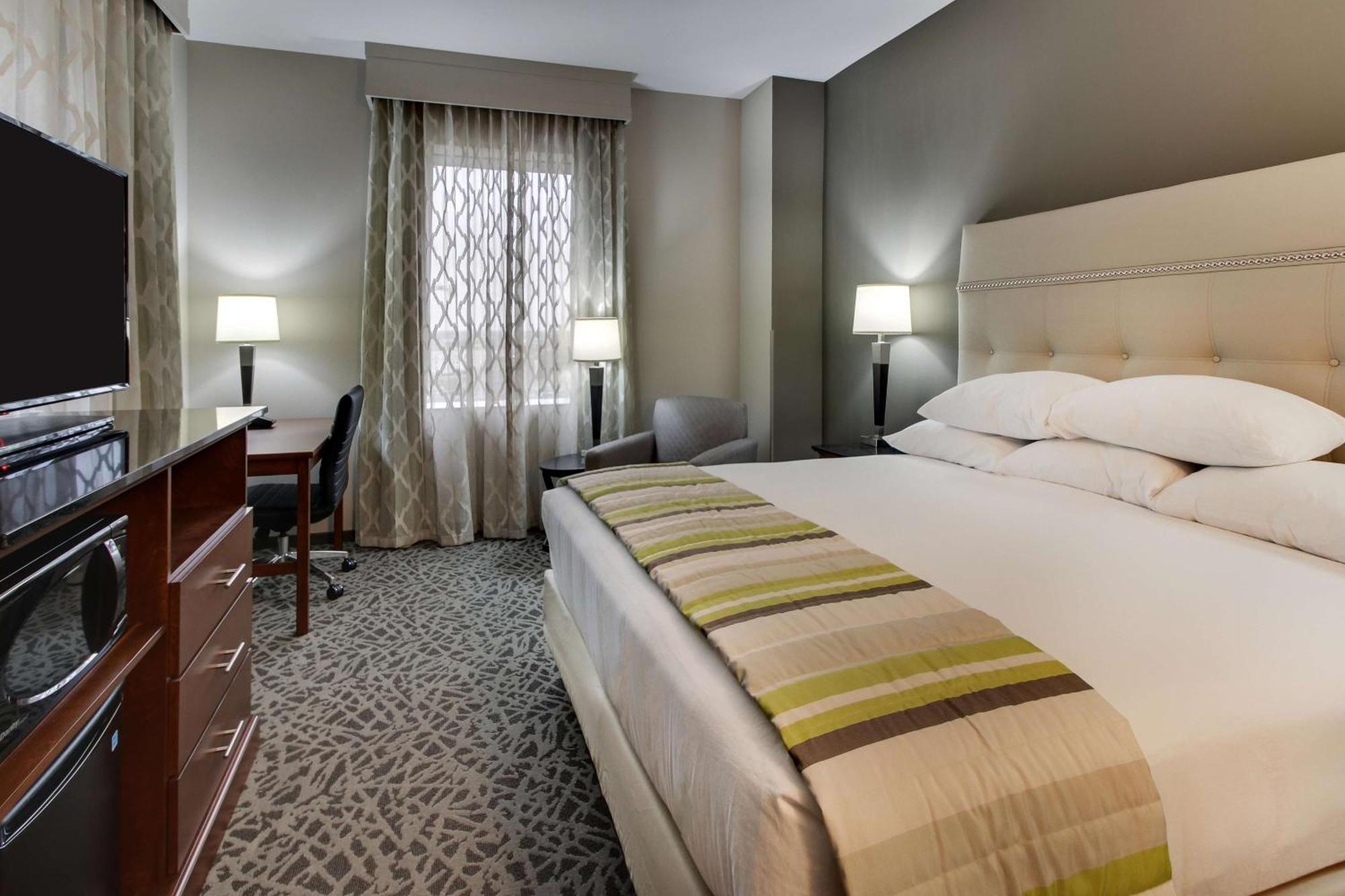 Drury Plaza Hotel Milwaukee Downtown Экстерьер фото