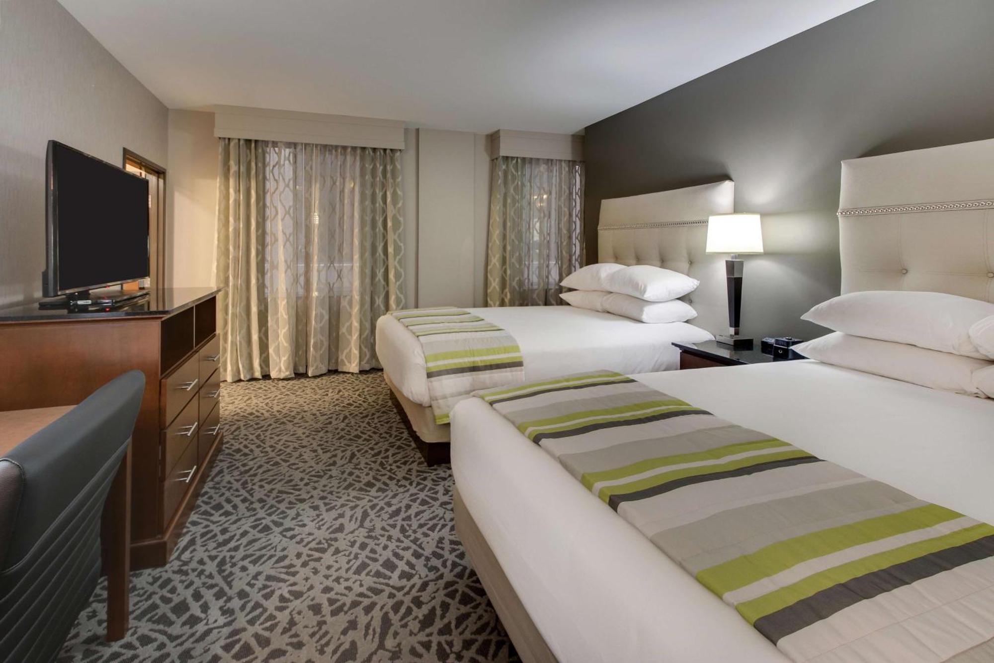 Drury Plaza Hotel Milwaukee Downtown Экстерьер фото