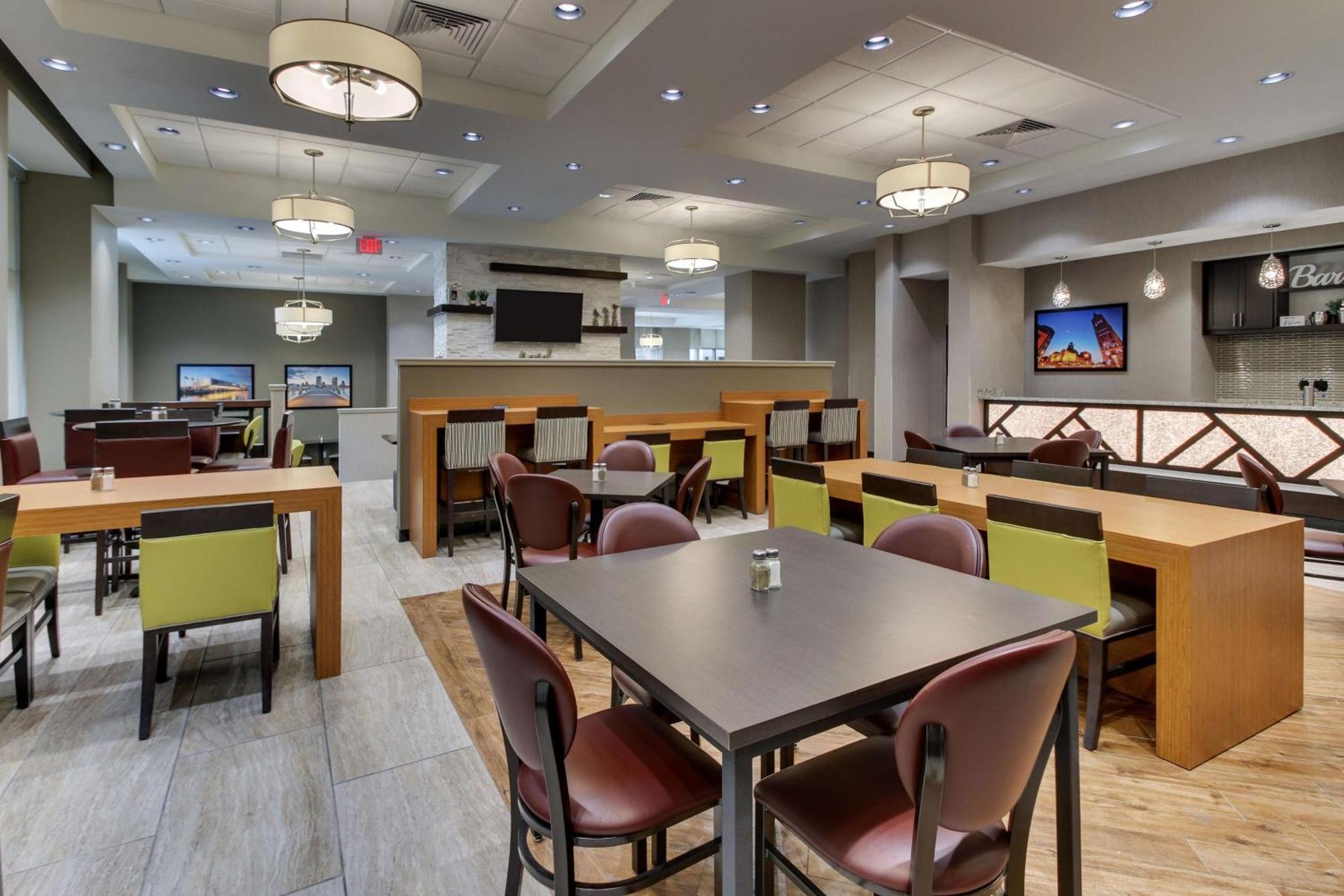 Drury Plaza Hotel Milwaukee Downtown Экстерьер фото